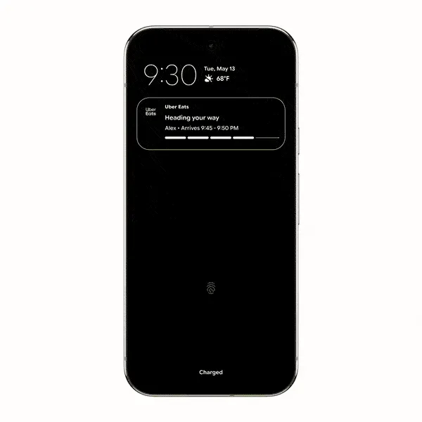 Ảnh động minh họa tính năng Cập nhật Trực tiếp (Live Updates) hiển thị trên giao diện Android 16