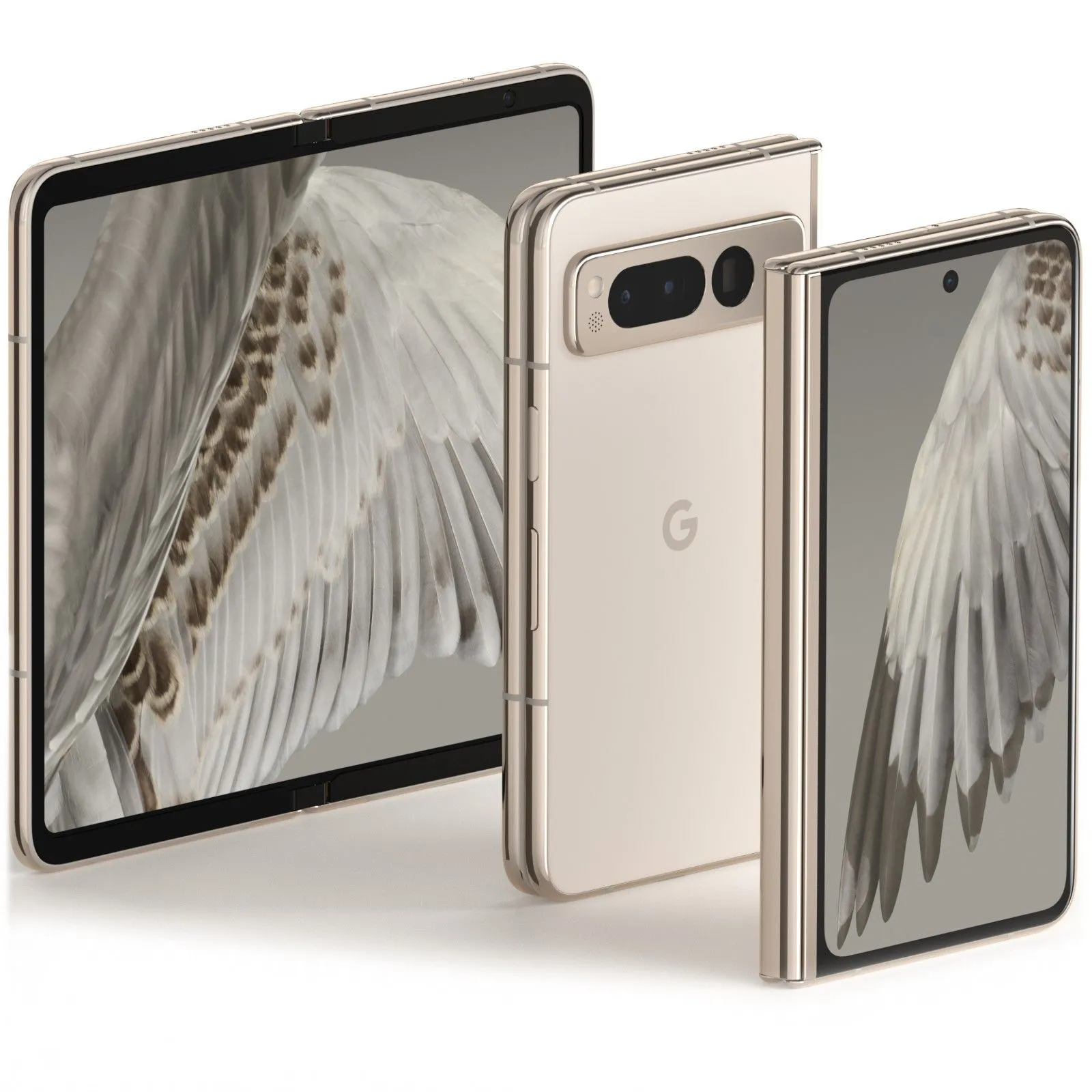 Điện thoại Google Pixel Fold phiên bản màu Porcelain (trắng sứ) đặt nghiêng, cho thấy thiết kế tổng thể của máy gập.