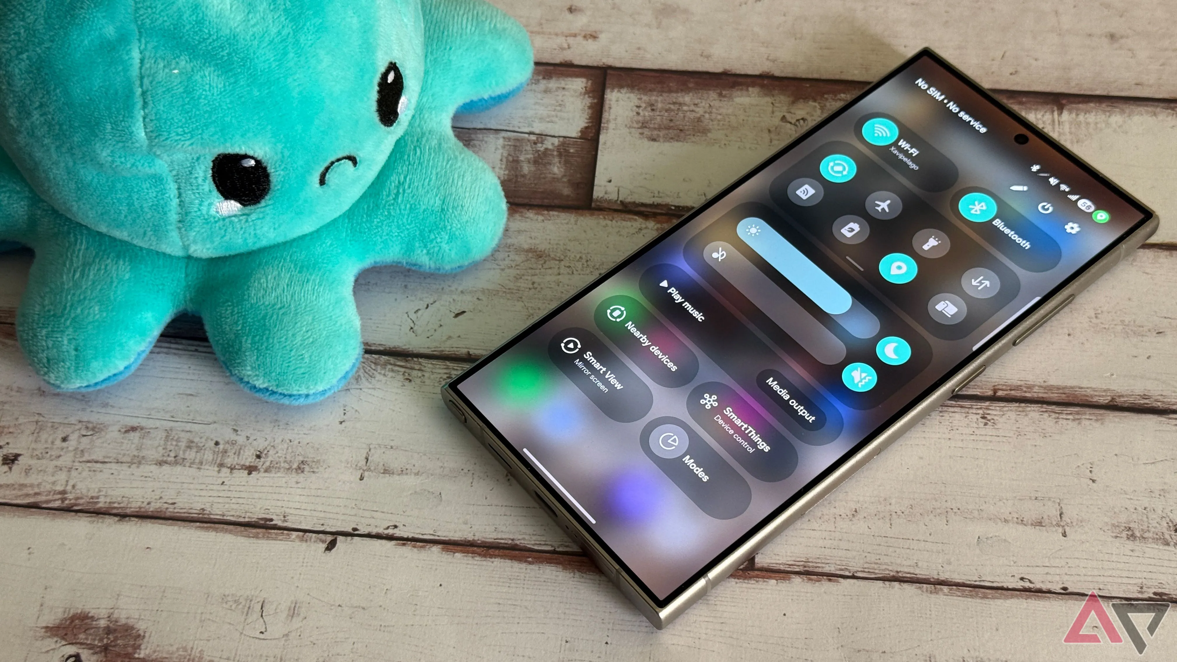 Giao diện cài đặt nhanh One UI của Samsung, minh họa cho cách các hãng tùy biến Android