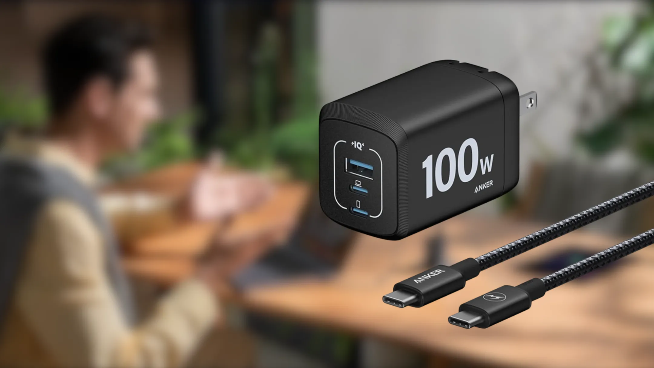 Hình ảnh củ sạc Anker Prime 100W USB-C cho thấy các cổng kết nối USB-C và USB-A