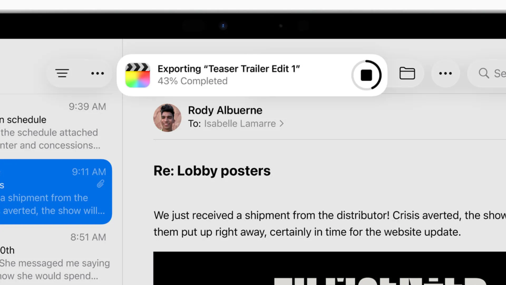 Tính năng Tác Vụ Nền (Background Tasks) trên iPadOS 26 hiển thị tiến độ xuất video qua Live Activities.