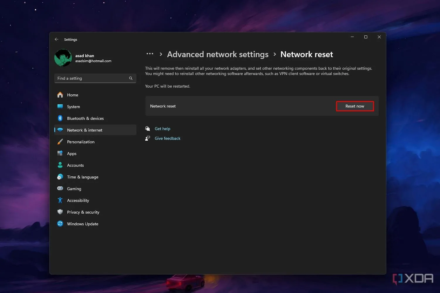Ảnh chụp màn hình trang Đặt lại mạng (Network Reset) trong Cài đặt Windows 11, nhấn mạnh nút 'Đặt lại ngay' để khắc phục sự cố mạng.