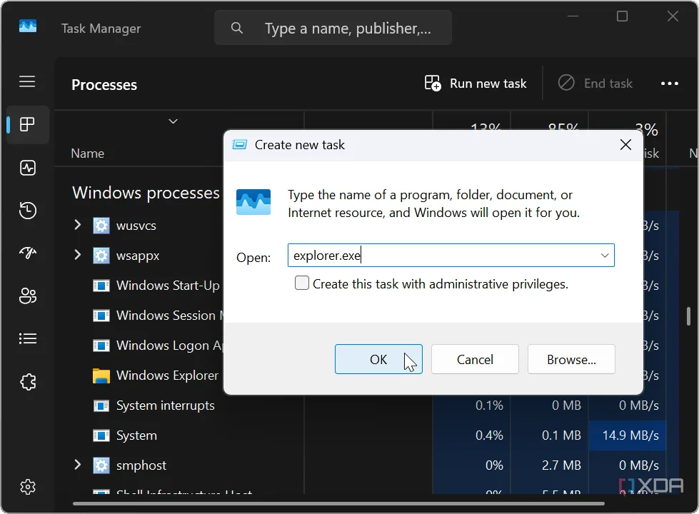 Minh họa cách tắt tiến trình explorer.exe và chạy lại thủ công qua Task Manager