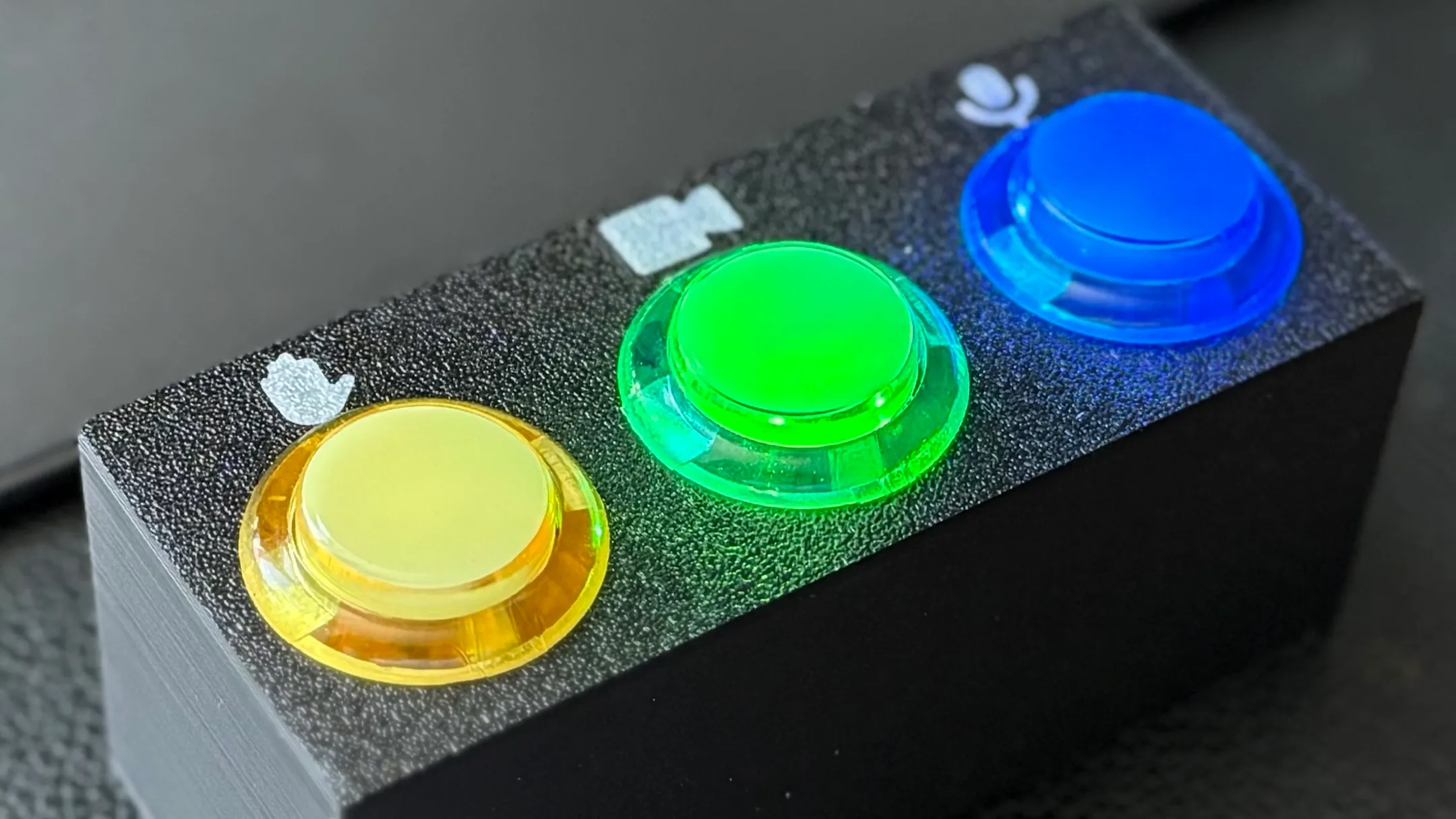 Nút điều khiển Microsoft Teams tự chế từ Raspberry Pi