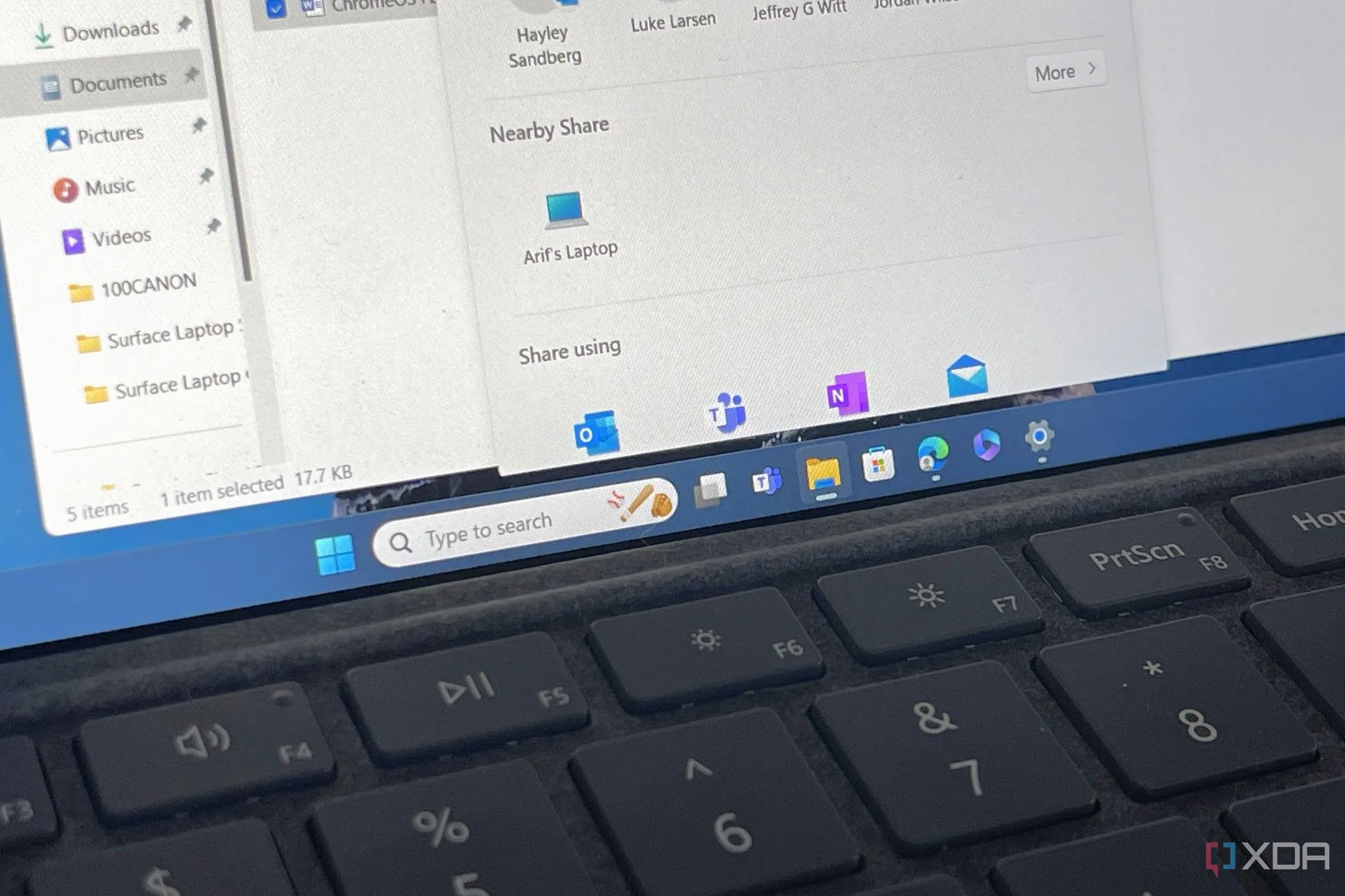 Tính năng chia sẻ gần kề (Nearby Share) trên Windows 11, một lựa chọn trong Drag Tray mới