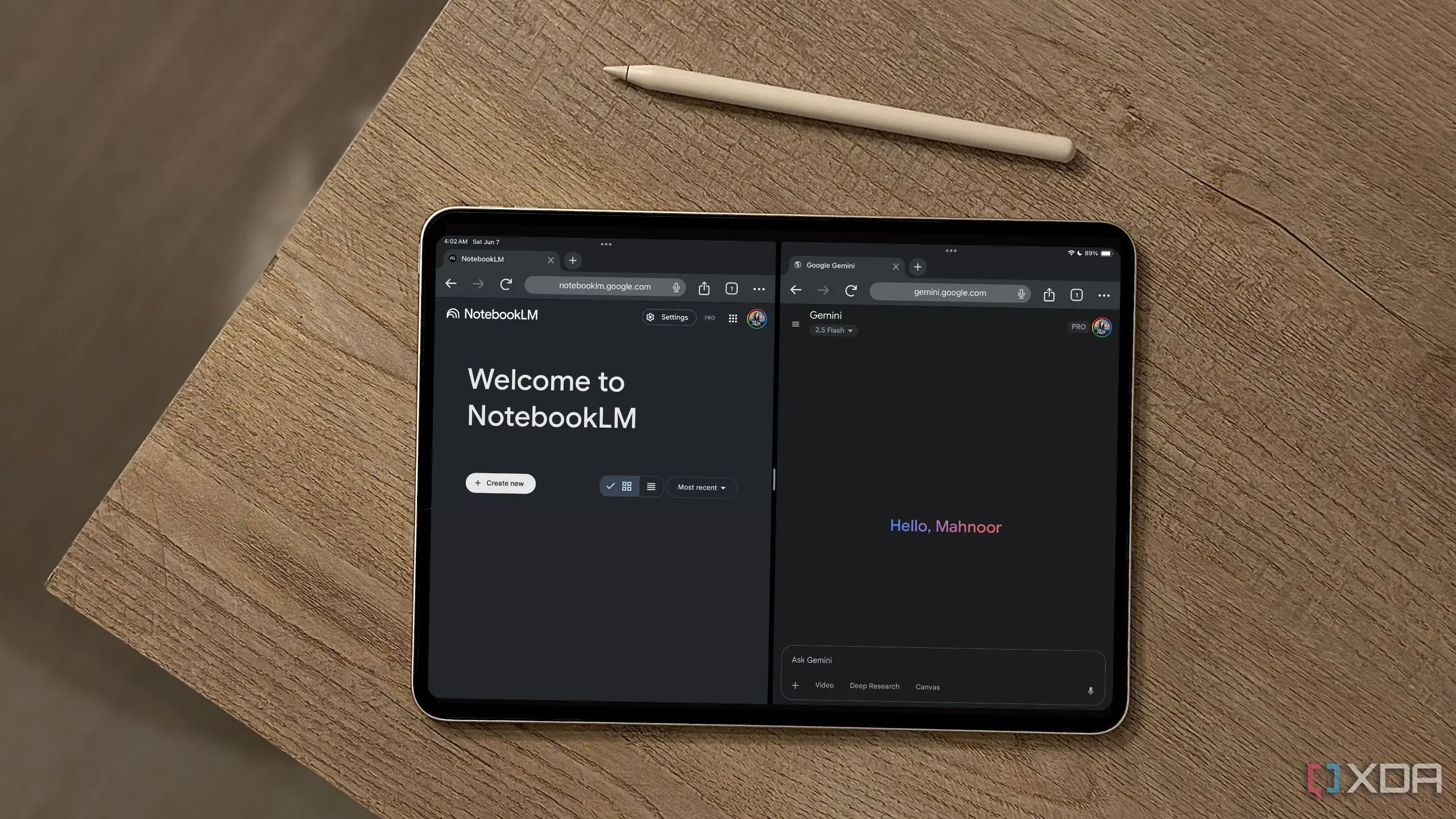 Trang web NotebookLM và Gemini hiển thị cạnh nhau, biểu trưng cho sự phối hợp giữa hai nền tảng AI của Google.