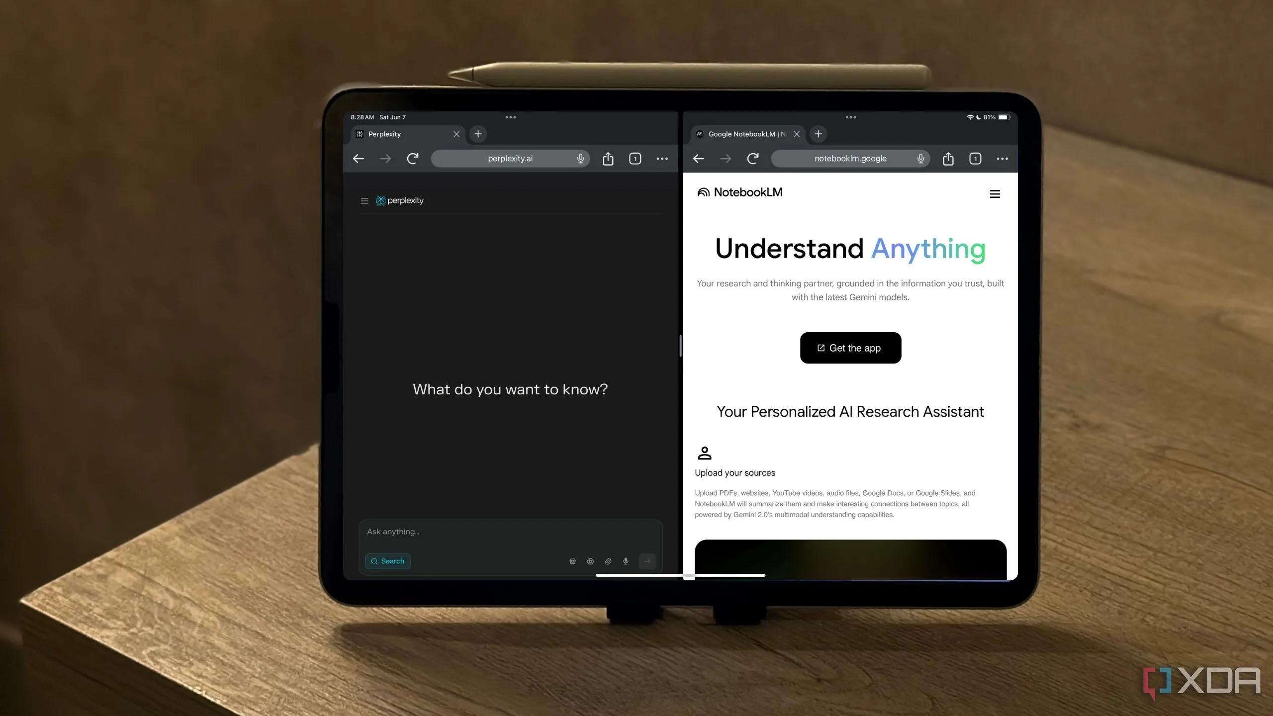 Trang web NotebookLM và Perplexity hiển thị trên màn hình, minh họa sự kết hợp hai công cụ AI để nghiên cứu.