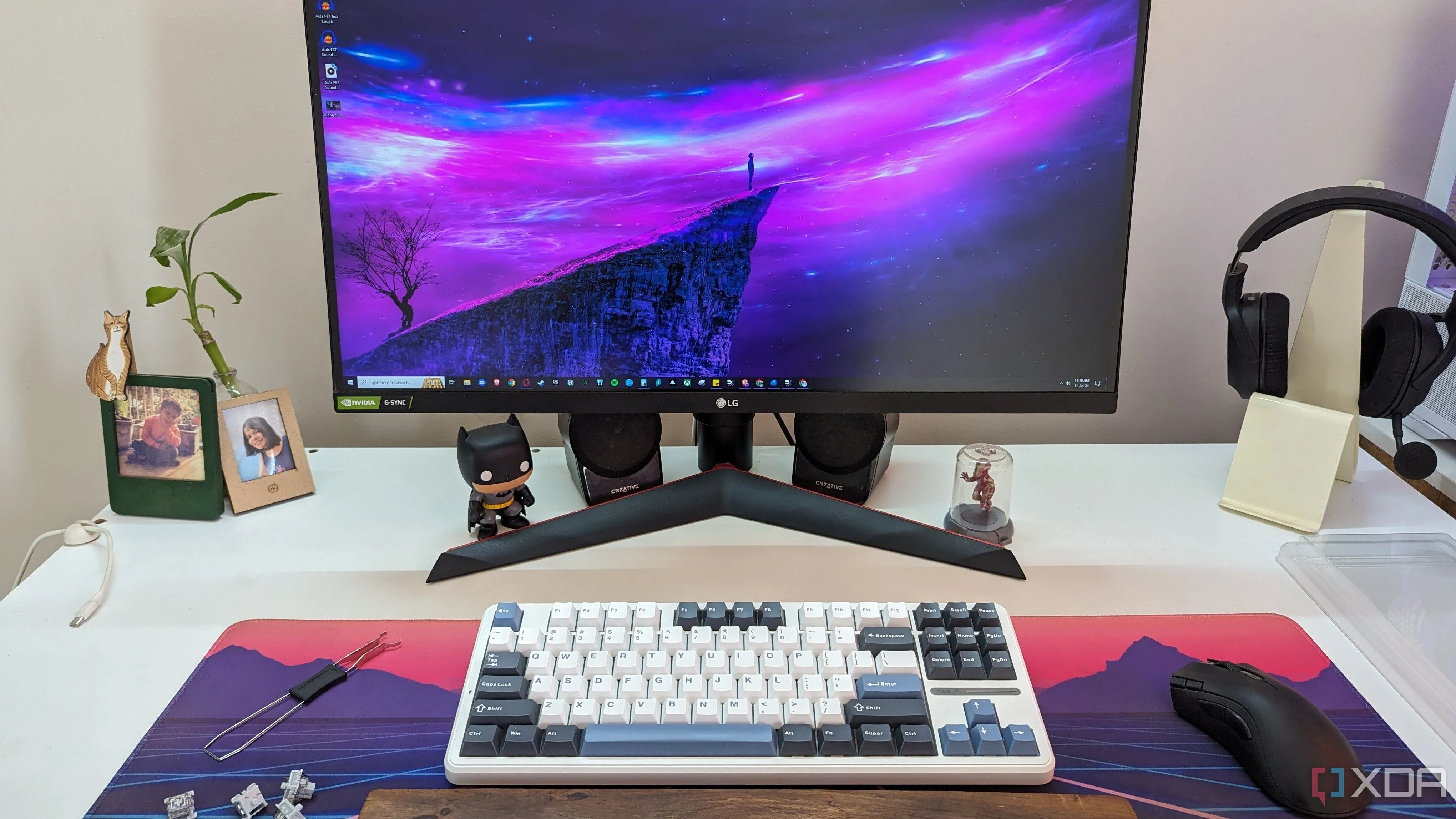 Image default