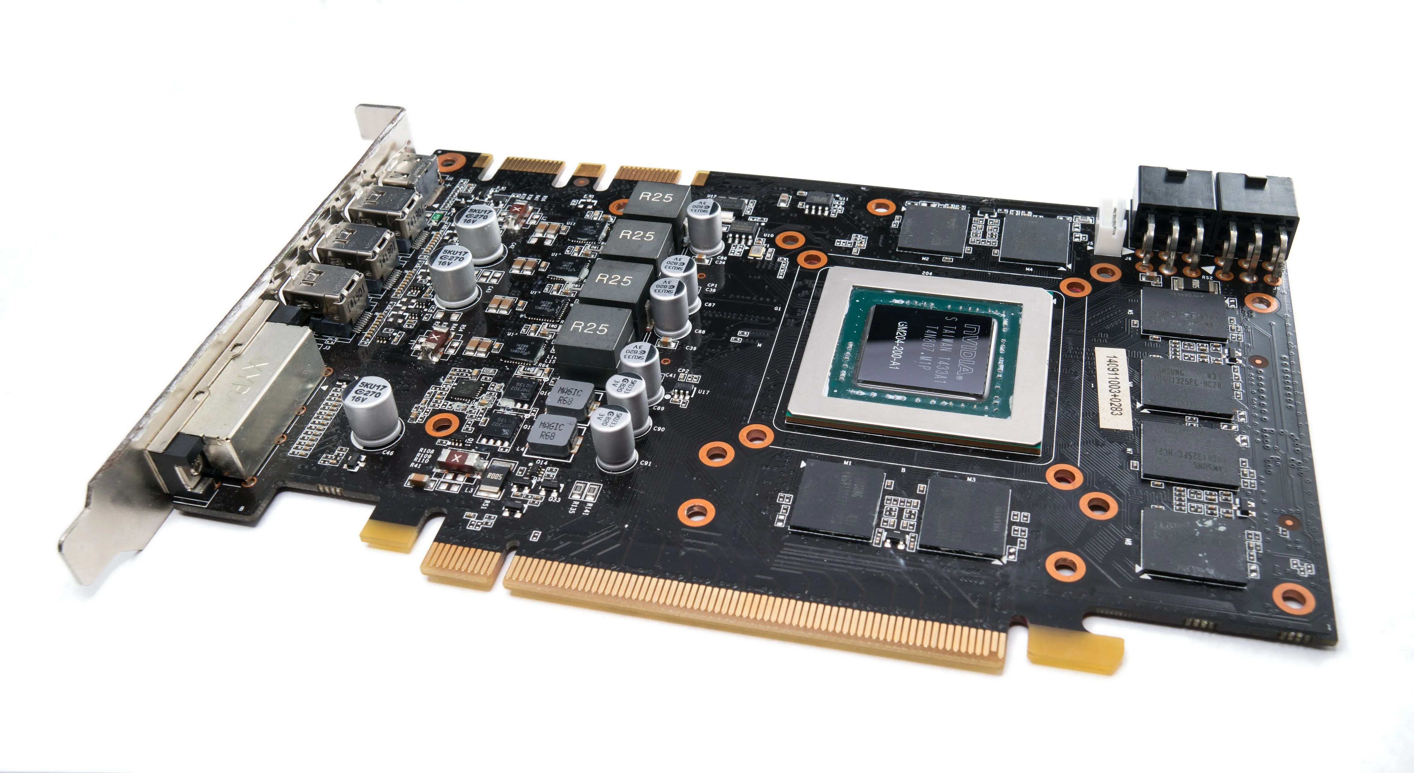 Bảng mạch PCB của card đồ họa Nvidia GTX 970, minh họa vấn đề ROPs trước đây của Nvidia