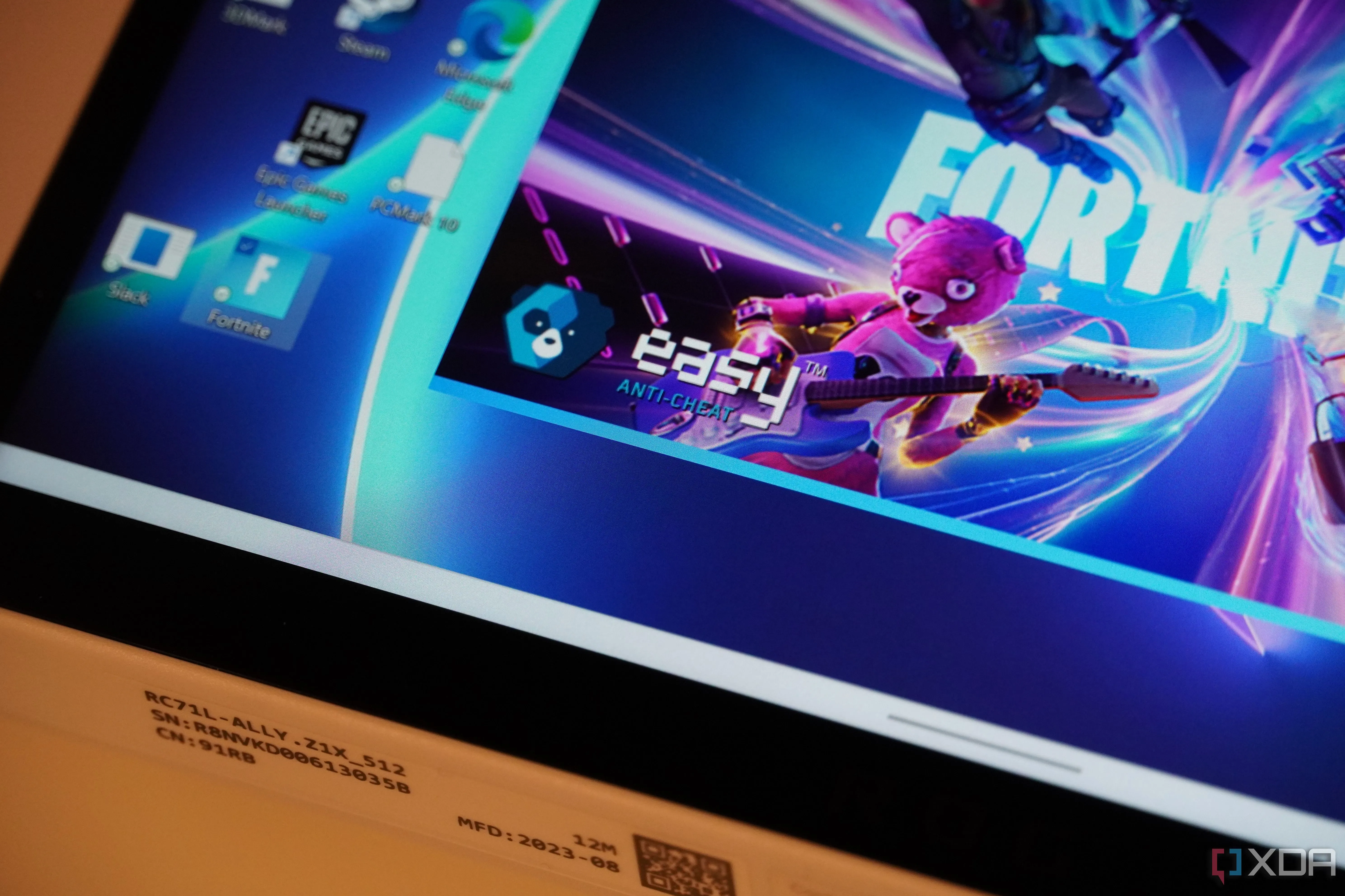 Biểu tượng Epic Easy Anti-Cheat trên màn hình ROG Ally