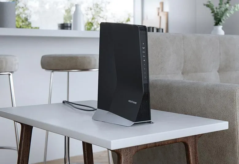 Bộ mở rộng sóng Netgear Nighthawk, khác biệt với hệ thống Mesh Wi-Fi