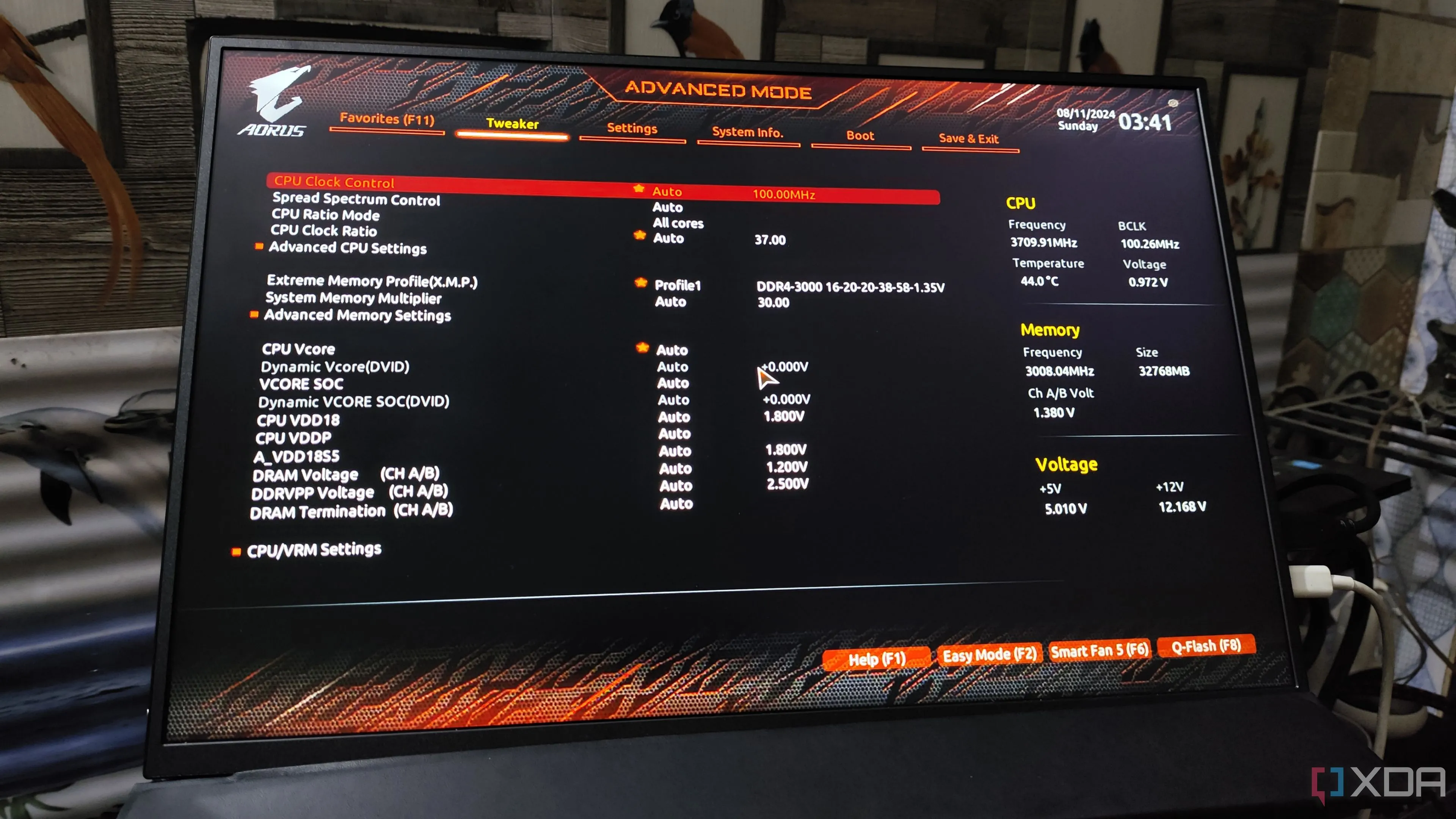 Cài đặt ép xung CPU và RAM trong BIOS của Gigabyte