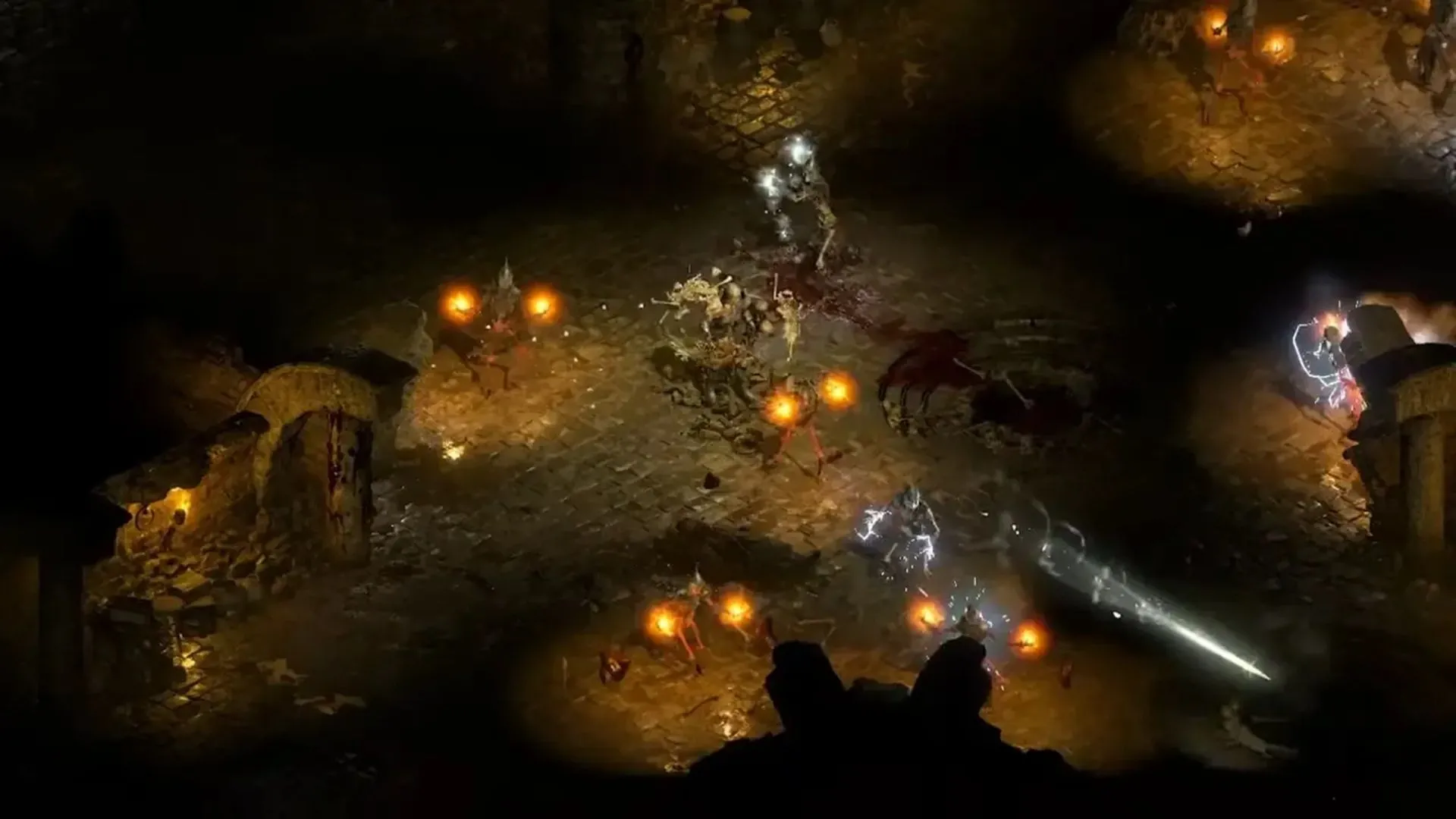 Cảnh chiến đấu trong hầm ngục của Diablo 2: Resurrected, game chạy ổn định hơn với nhiều hiệu ứng trên Switch 2