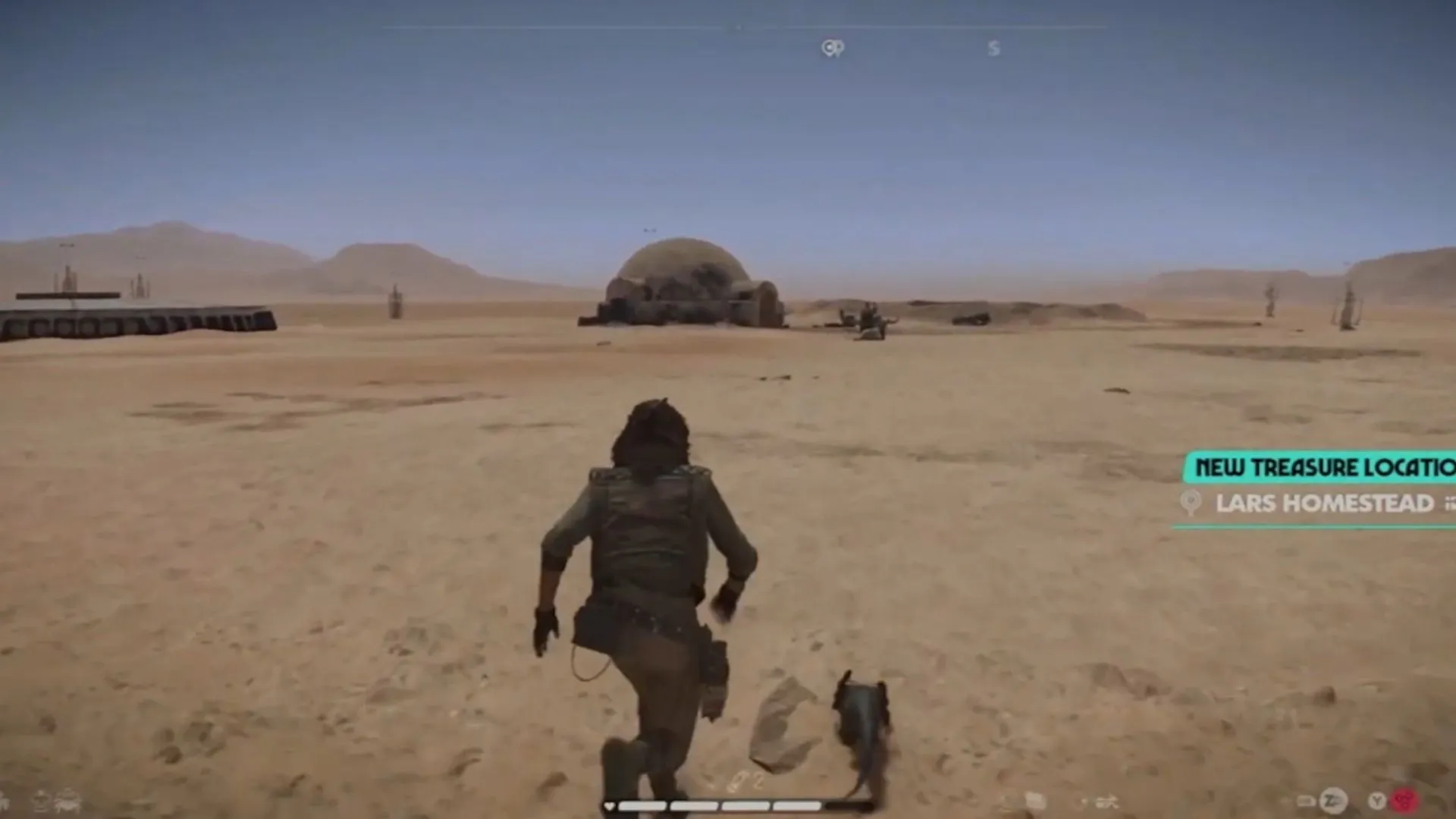 Cảnh gameplay trên Tatooine từ Star Wars Outlaws, mô tả khu vực nông trại Lars Homestead với một chiếc speeder