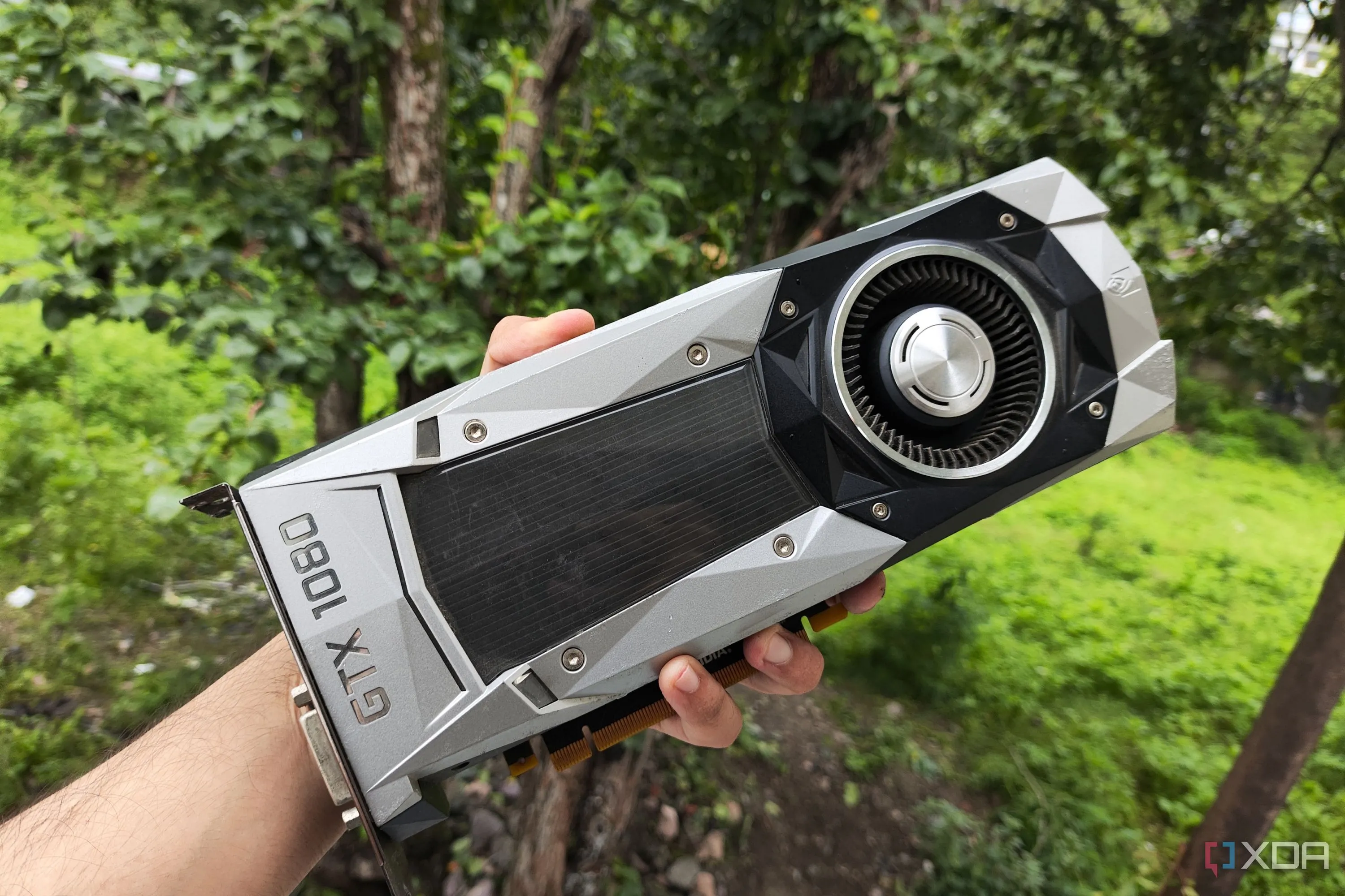 Card đồ họa GTX 1080