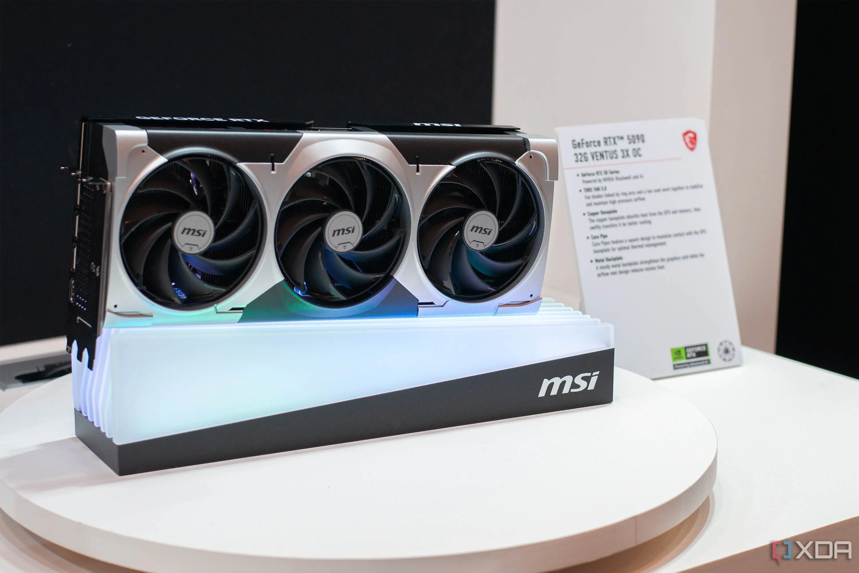 Card đồ họa MSI GeForce RTX 5090 bị lỗi ROPs