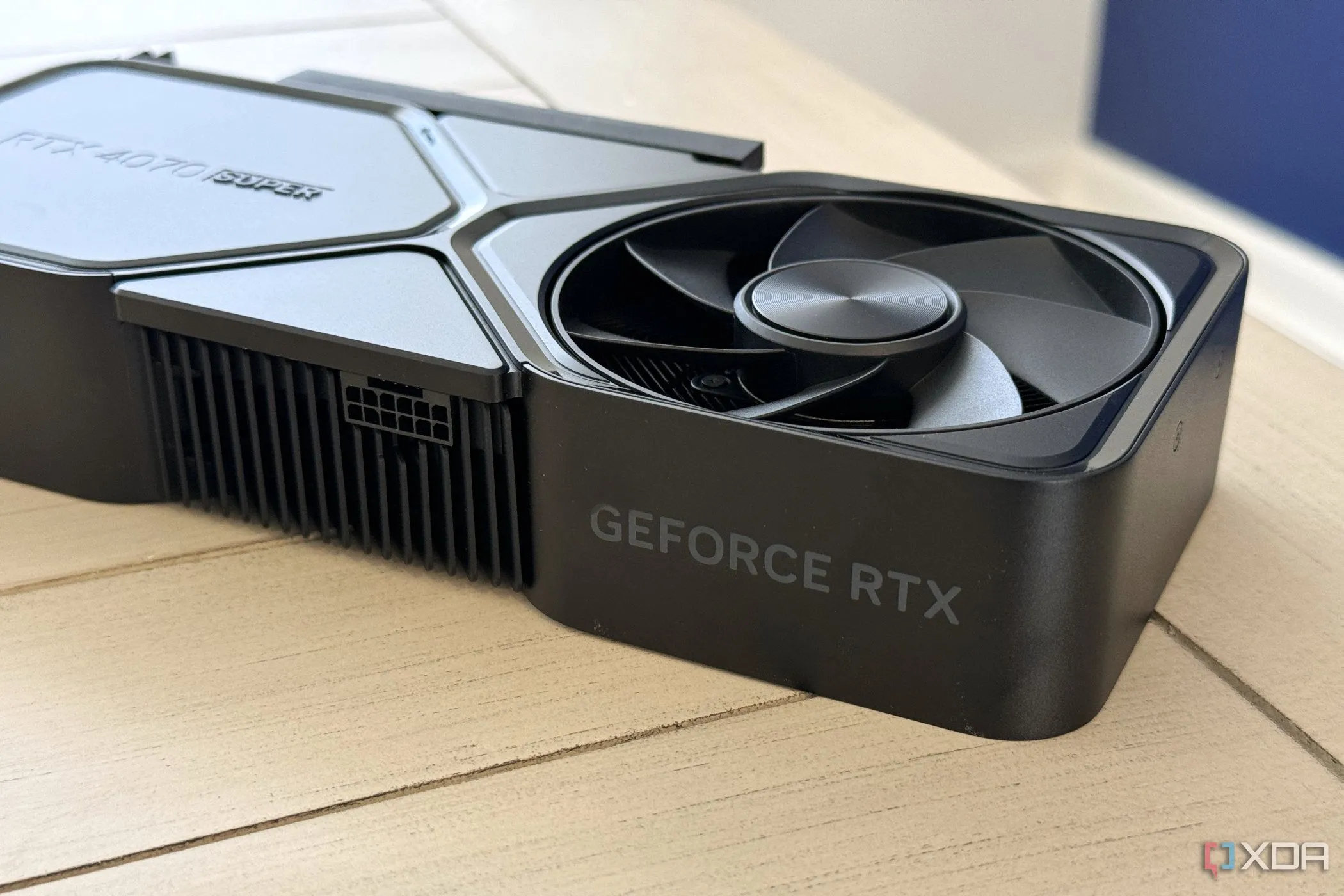 Card đồ họa NVIDIA GeForce RTX 4070 SUPER Founders Edition, biểu tượng của sức mạnh xử lý đồ họa và các công nghệ tối ưu game hiện đại như DLSS