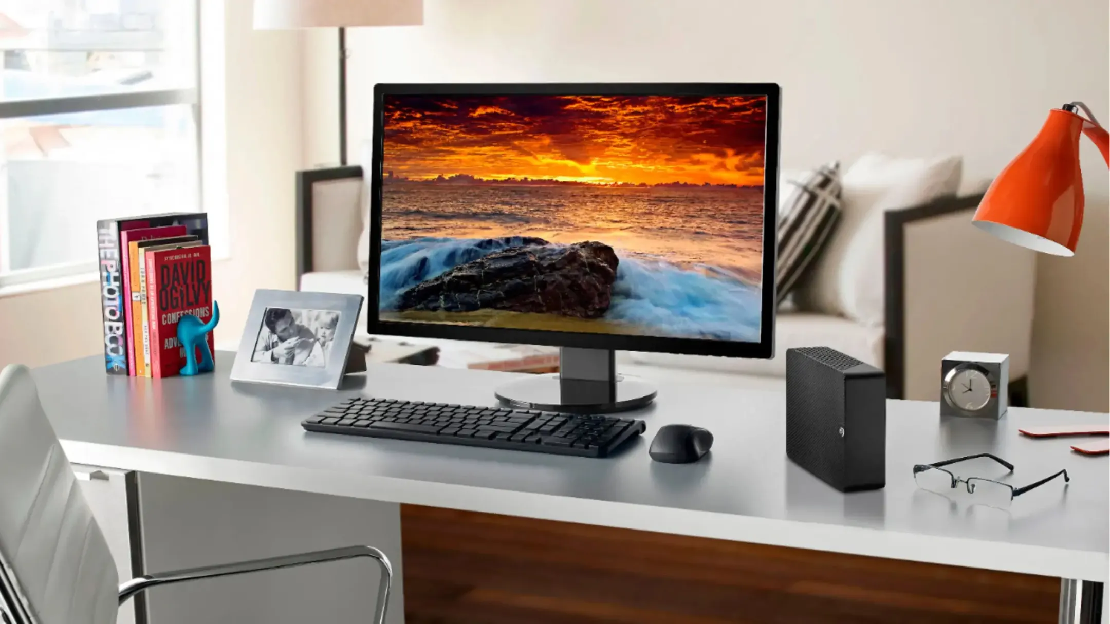 Chi tiết ổ cứng Seagate Expansion 20TB với cổng kết nối USB 3.0 và thiết kế tối giản