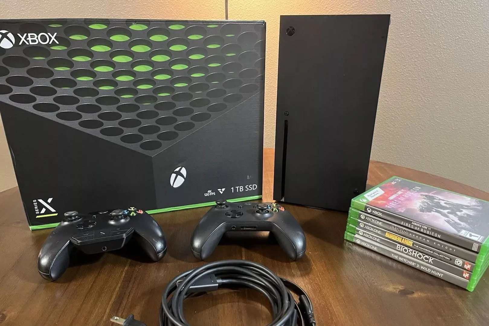 Giao diện Xbox Series X với nhiều tựa game đang chạy, minh họa tính năng Quick Resume của Xbox.