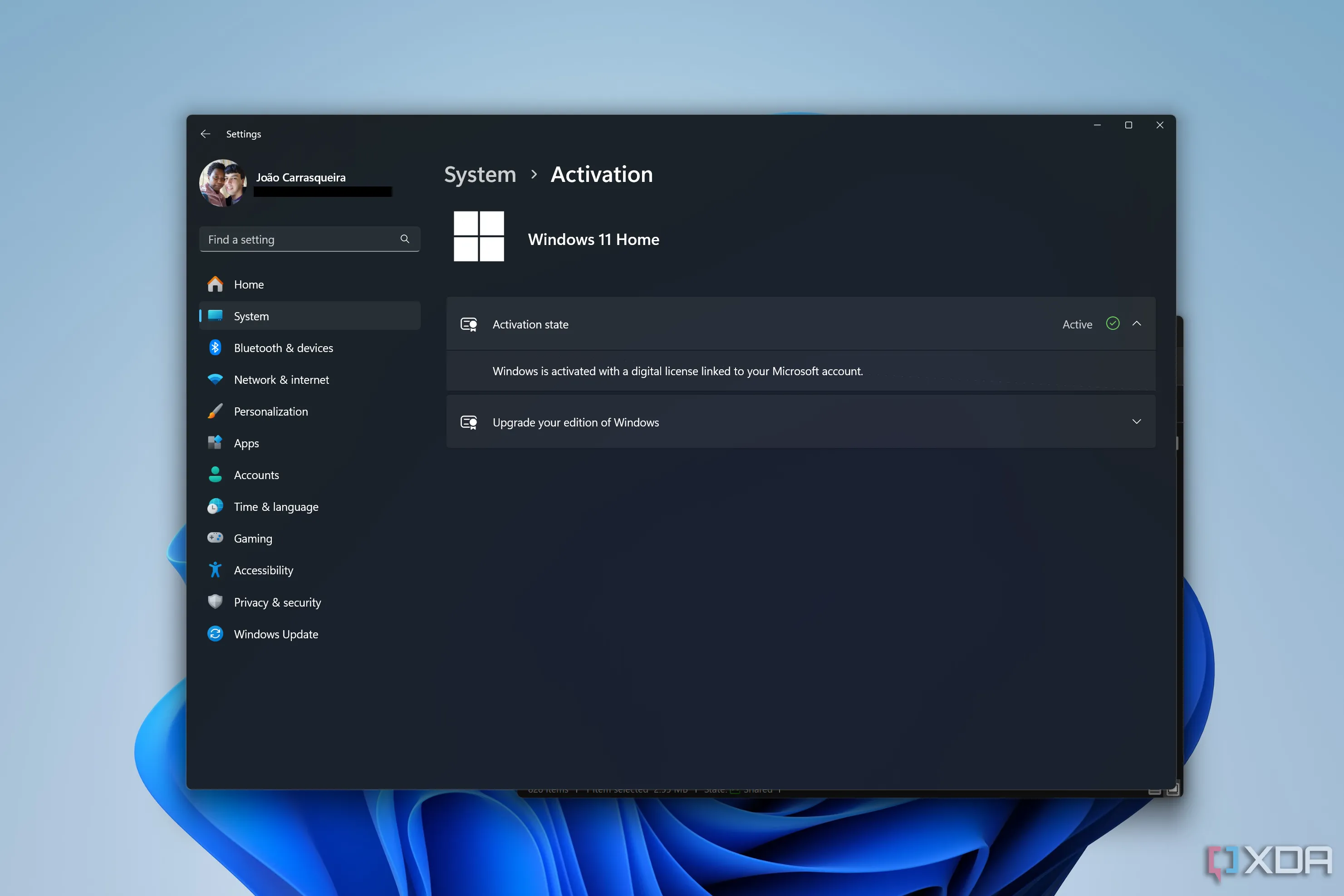Image default