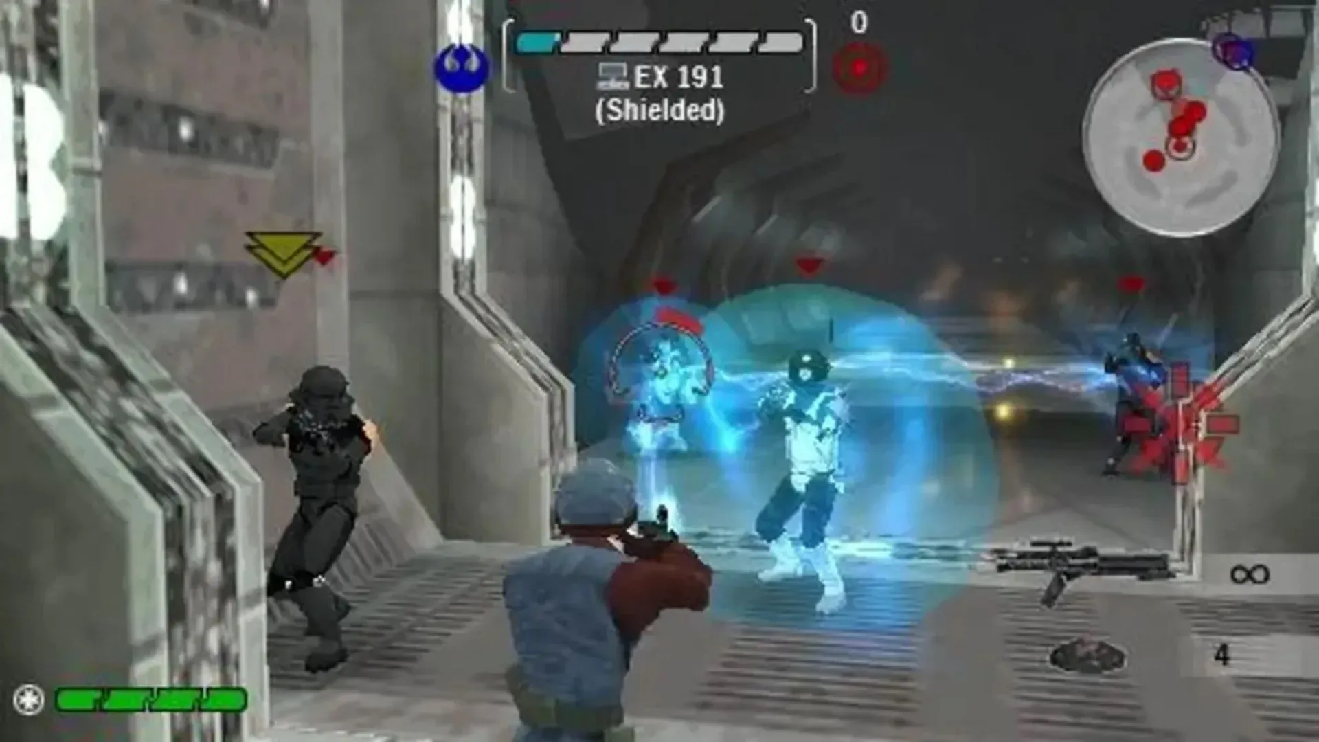 Hình ảnh gameplay Star Wars Battlefront Renegade Squadron trên PSP, người chơi điều khiển nhân vật trong trận chiến