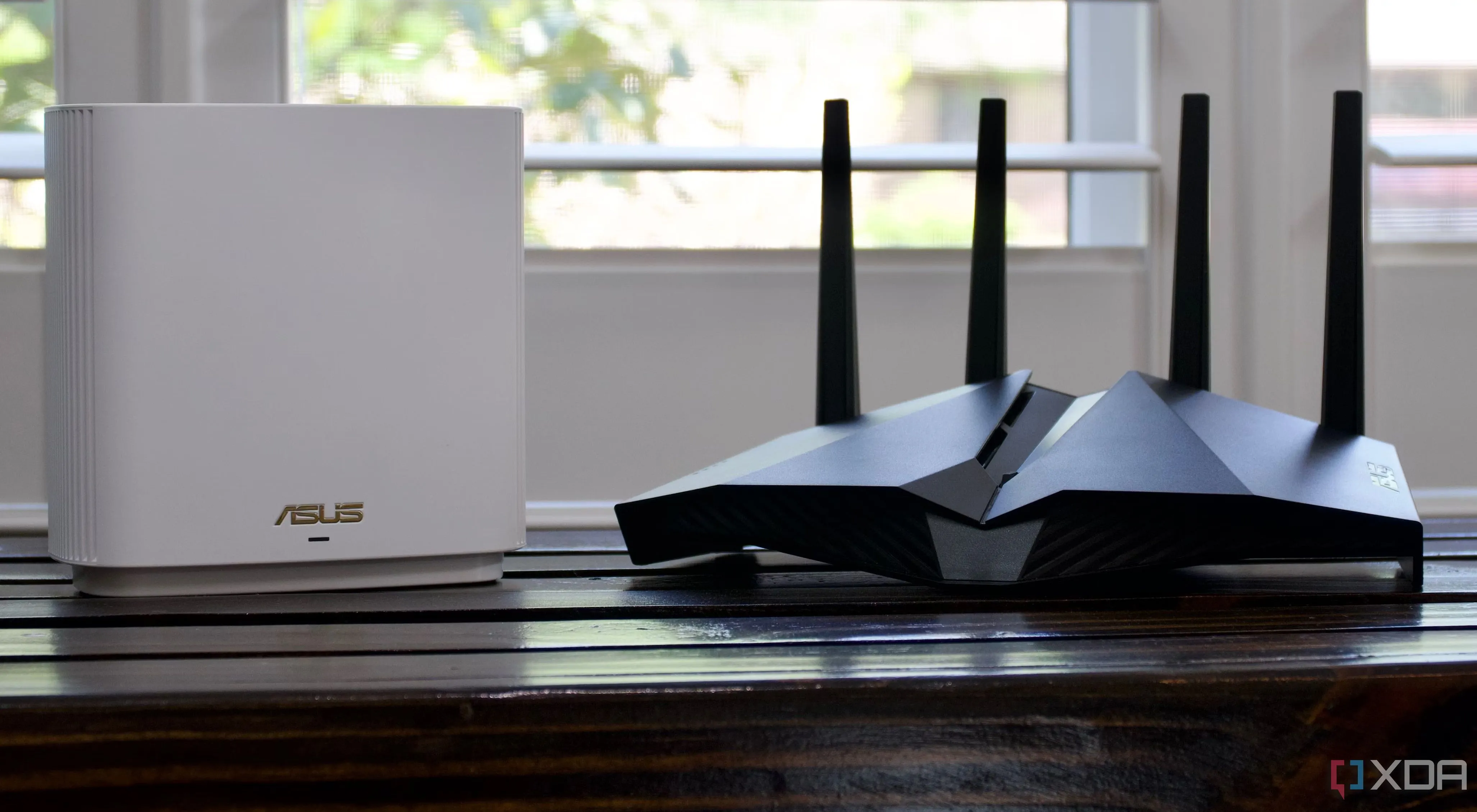 Hình ảnh một router chơi game Asus ZenWifi