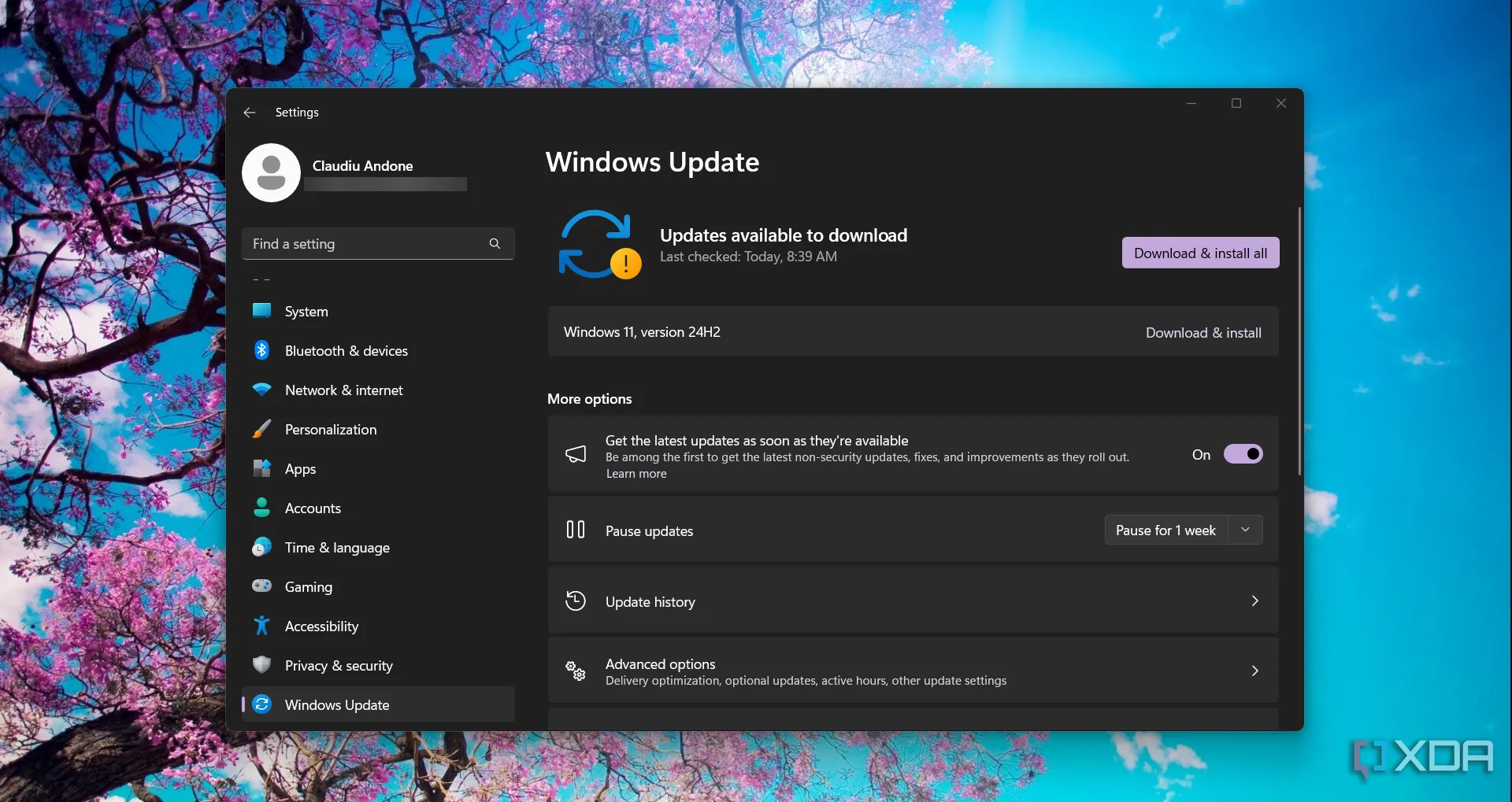 Màn hình cài đặt Windows Update trong Windows 11, cho thấy khả năng tự động cập nhật hệ thống để tăng cường bảo mật máy tính.