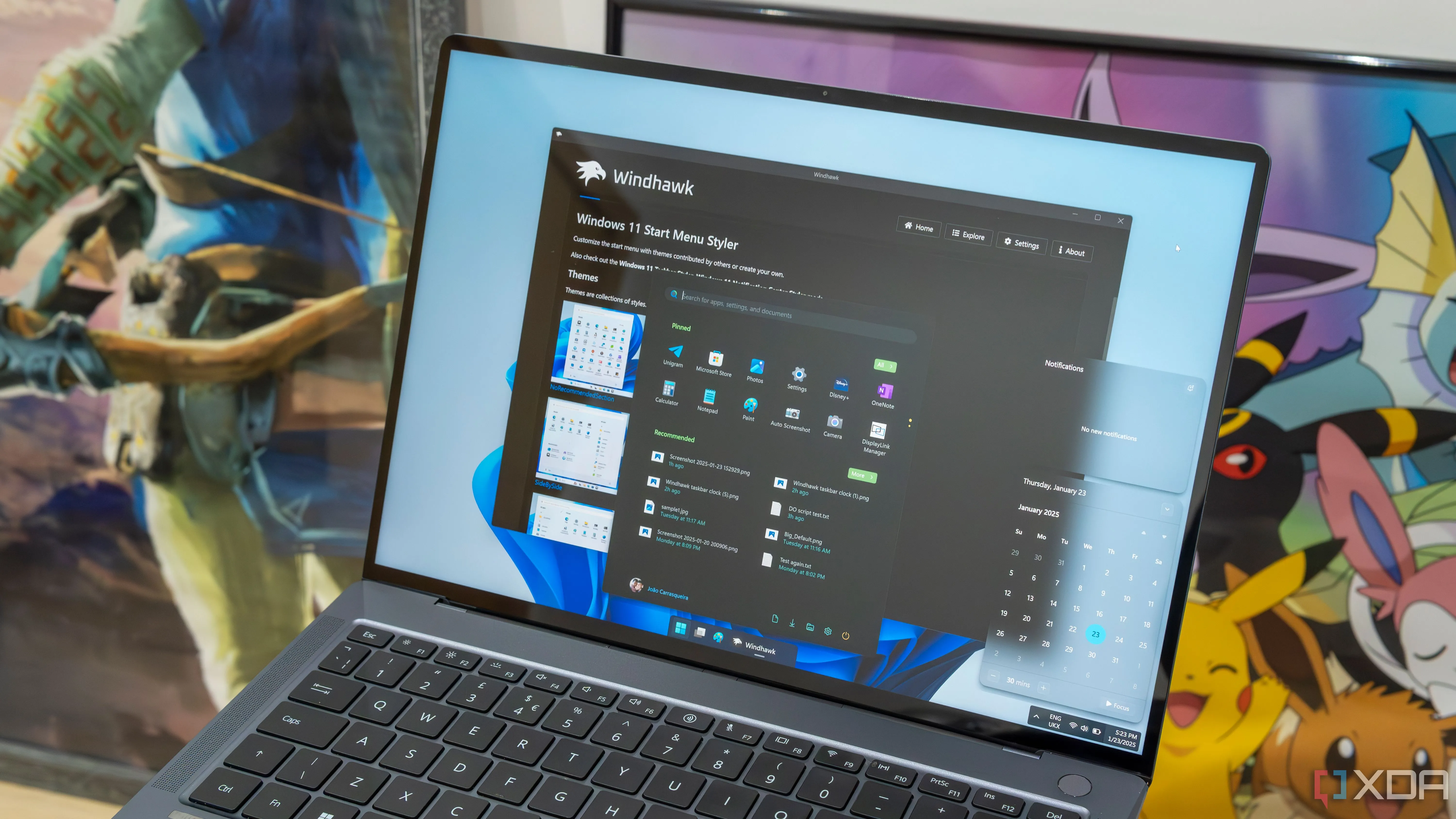 Màn hình laptop Windows 11 với các tùy chỉnh qua Windhawk, thể hiện khả năng người dùng cá nhân hóa và kiểm soát hệ thống