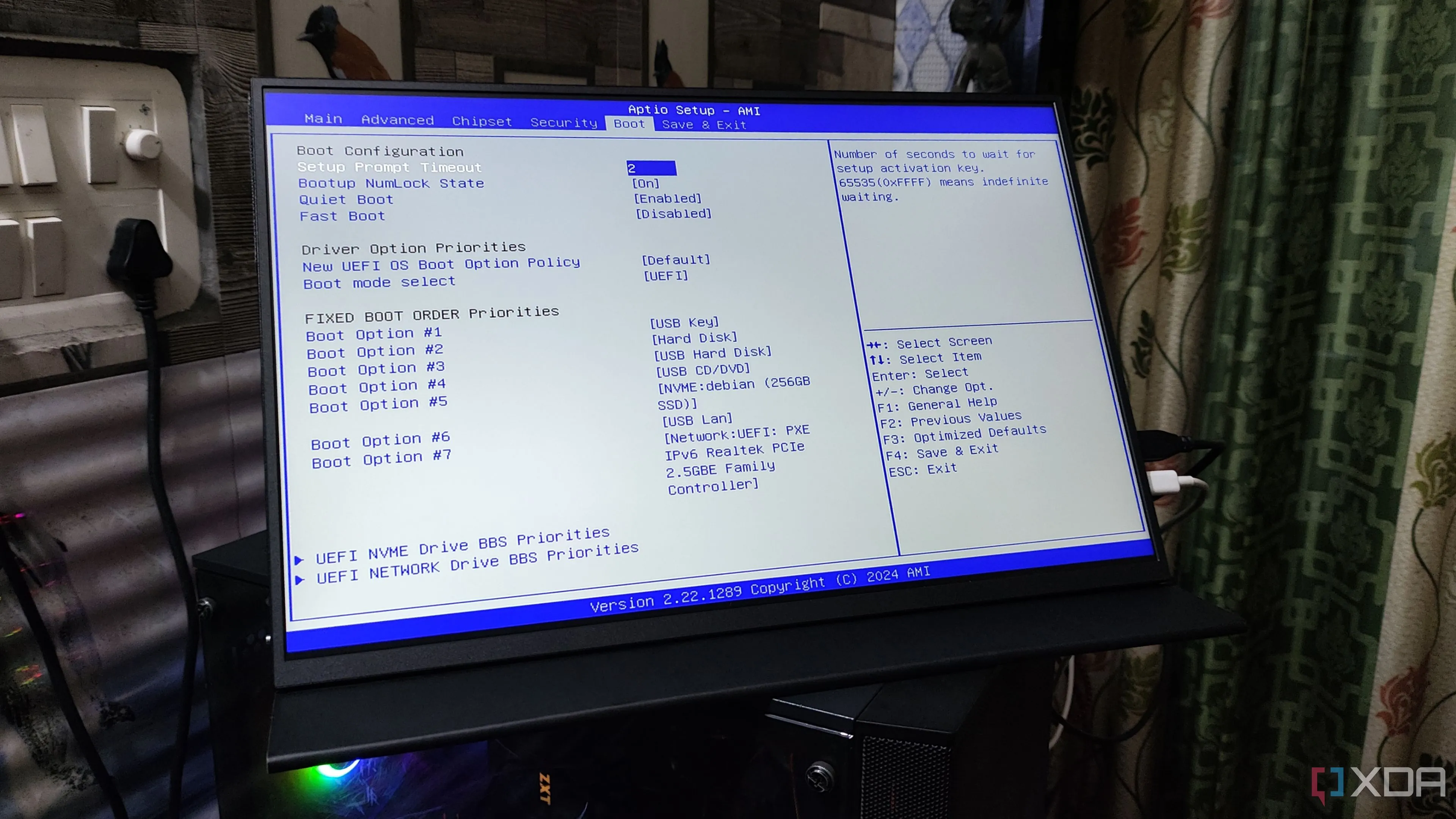 Màn hình Uperfect UGame K118 hiển thị các tùy chọn Khởi động trong menu BIOS