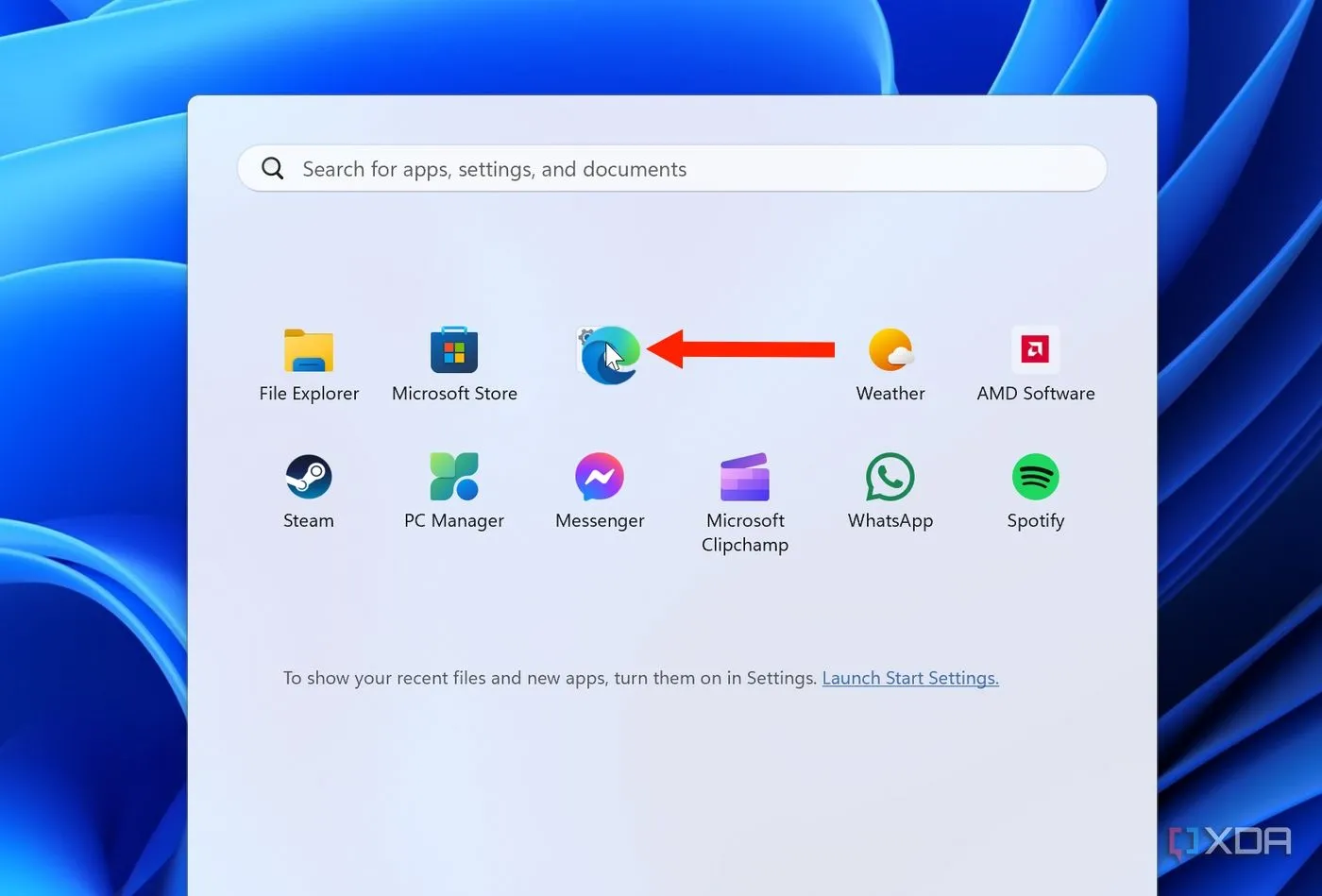 Minh họa quy trình tạo thư mục mới trong Start menu bằng cách kéo một ứng dụng vào ứng dụng khác