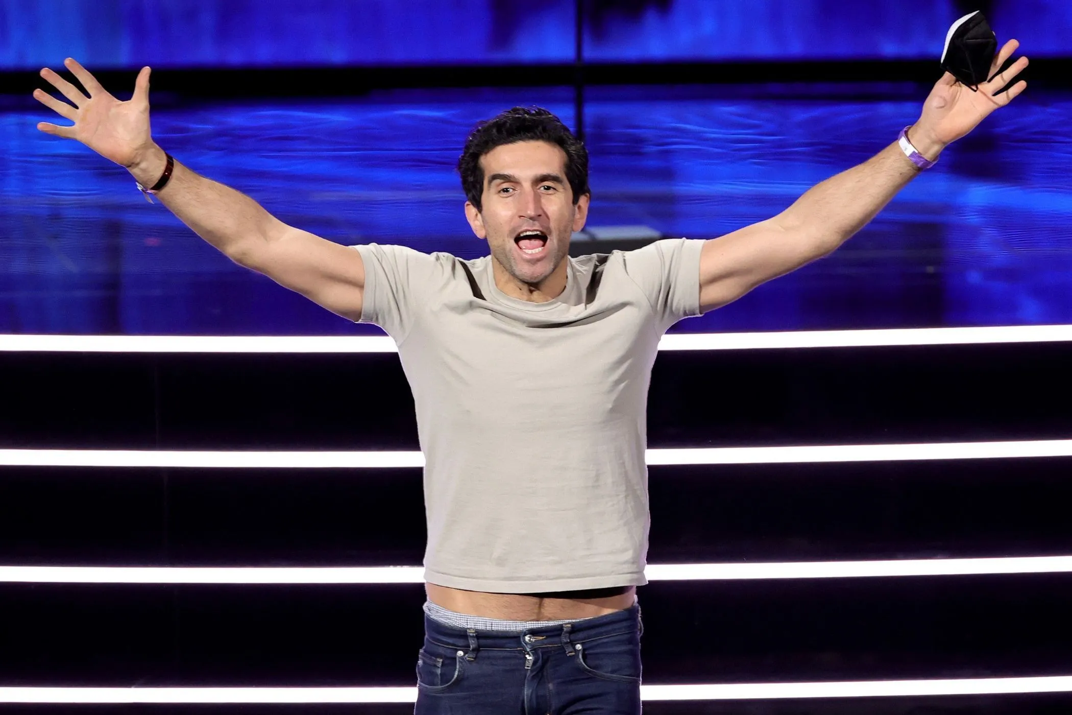 Người sáng lập Hazelight Studios Josef Fares ăn mừng giải thưởng tại Game Awards