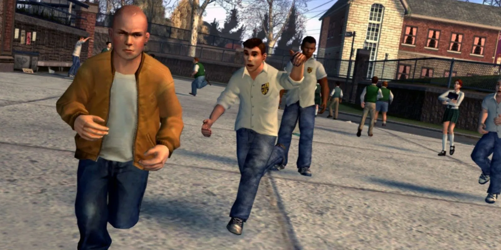 Nhóm học sinh đang chạy trên sân trường trong game Bully, thể hiện sự nghịch ngợm