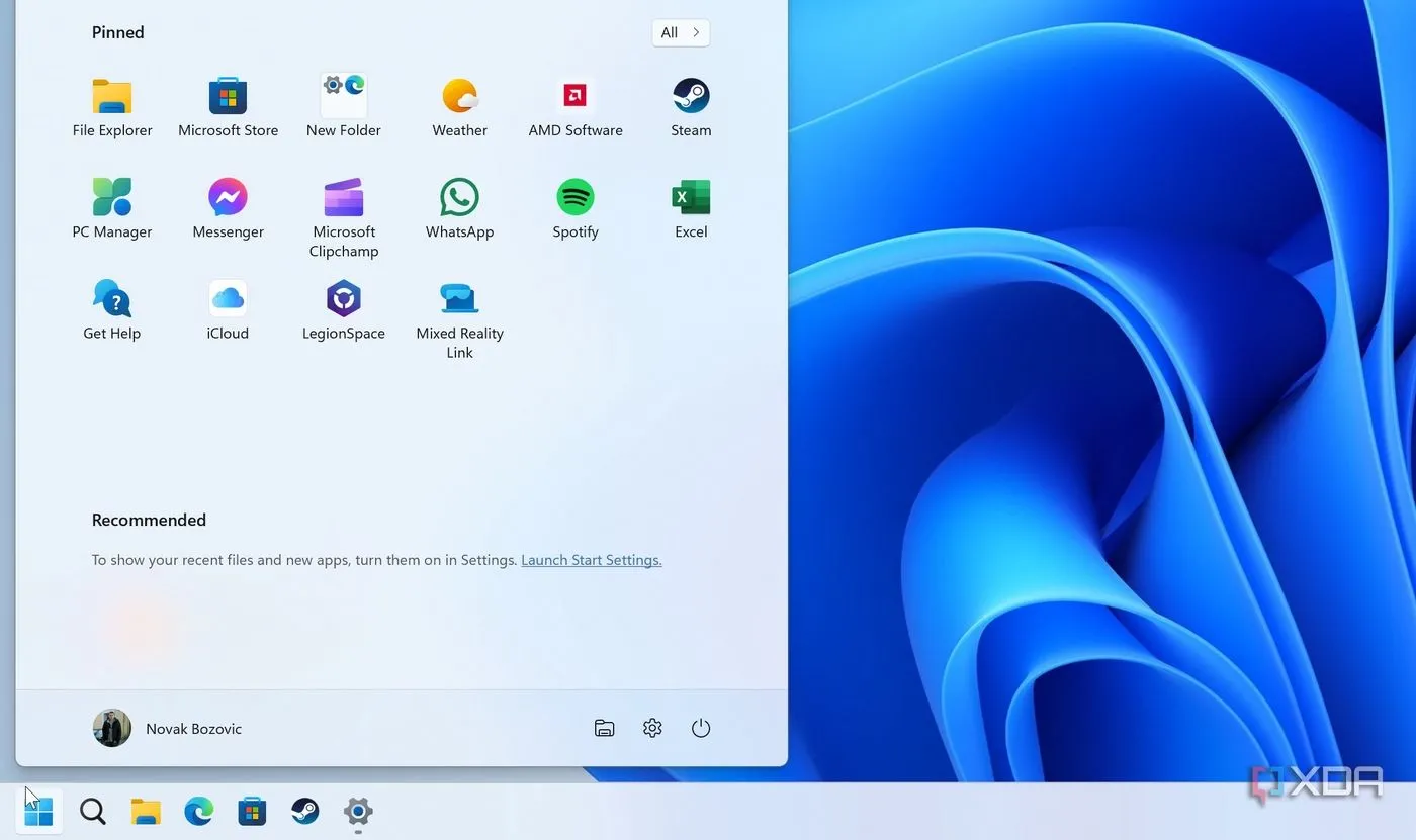Nút Start menu Windows 11 được căn chỉnh sang vị trí bên trái của thanh Taskbar