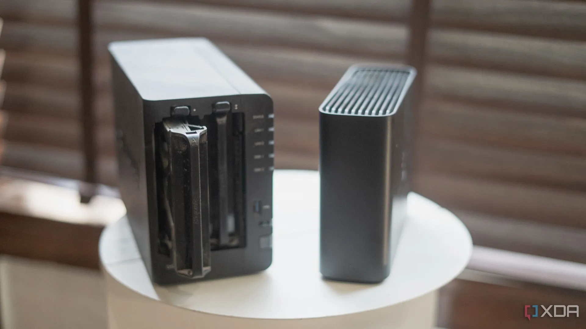 So sánh Synology BeeStation và ổ đĩa NAS rời