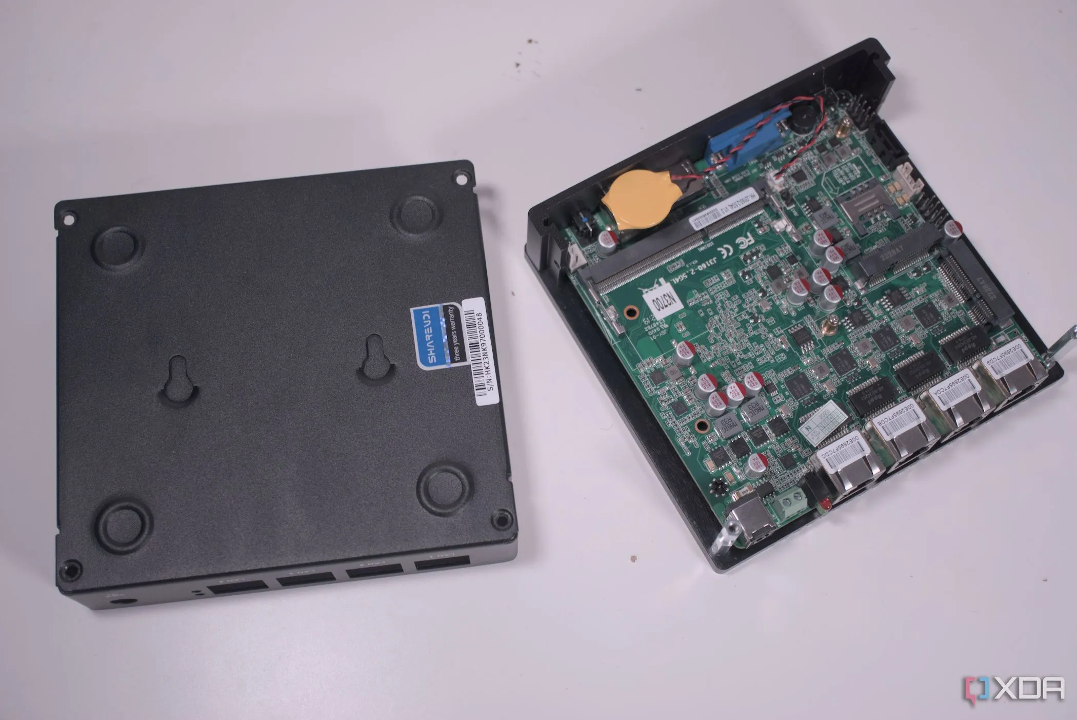 Thiết bị router mini PC Sharevdi F12 thường dùng cho OPNsense