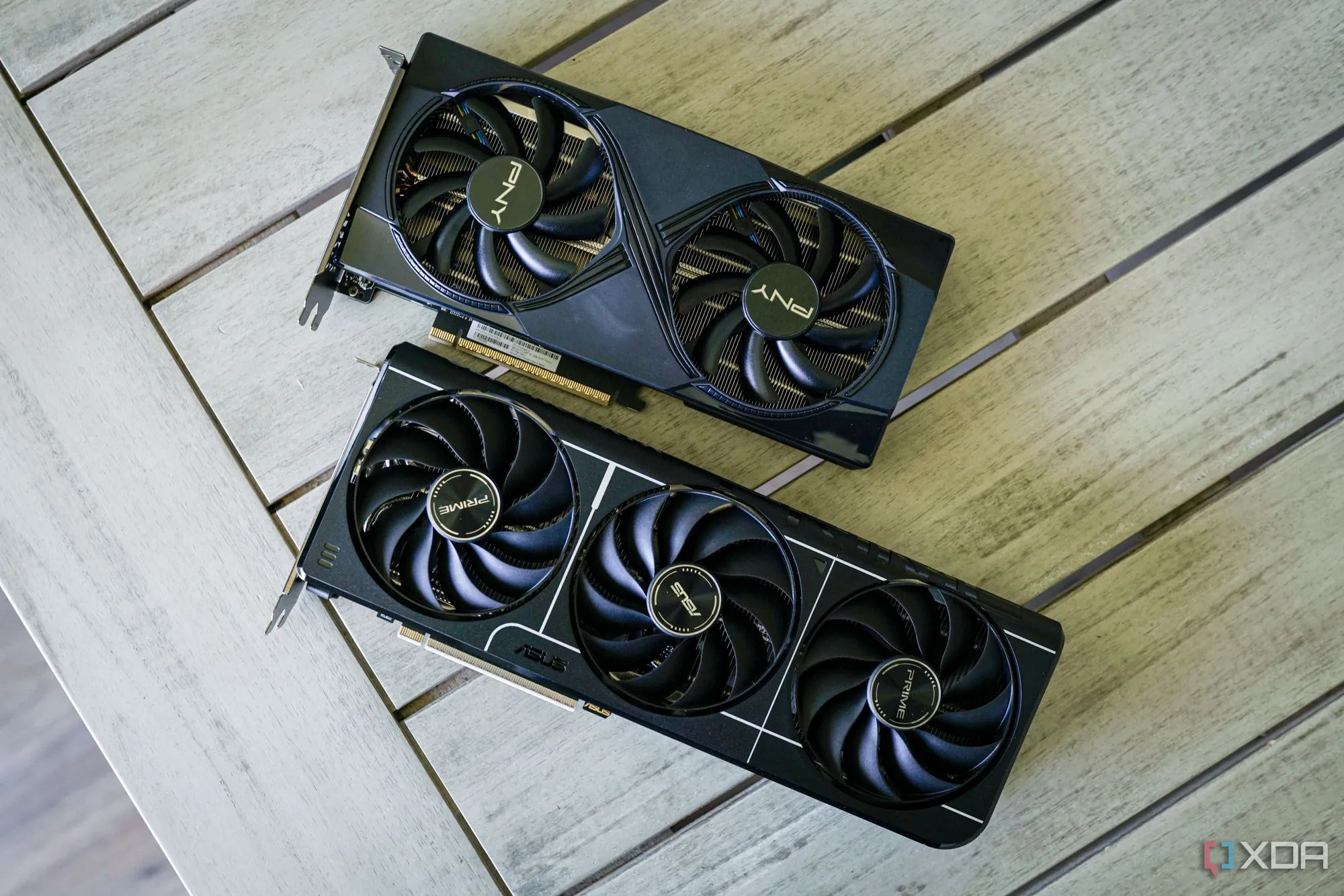 Thiết kế hệ thống tản nhiệt trên card đồ họa Gigabyte RTX 50 Series
