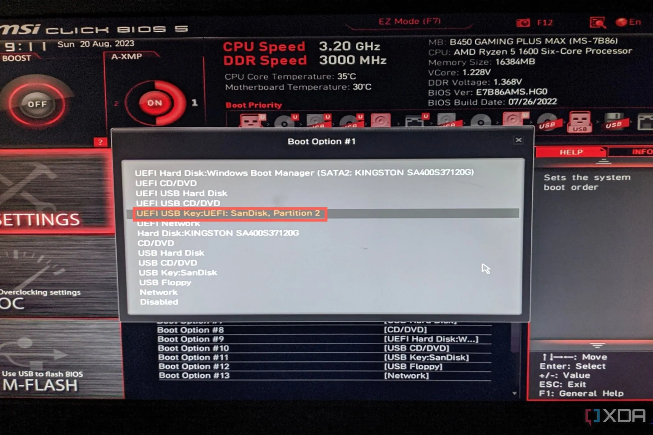 Thiết lập thứ tự khởi động trong BIOS để ưu tiên USB chứa Proxmox Backup Server