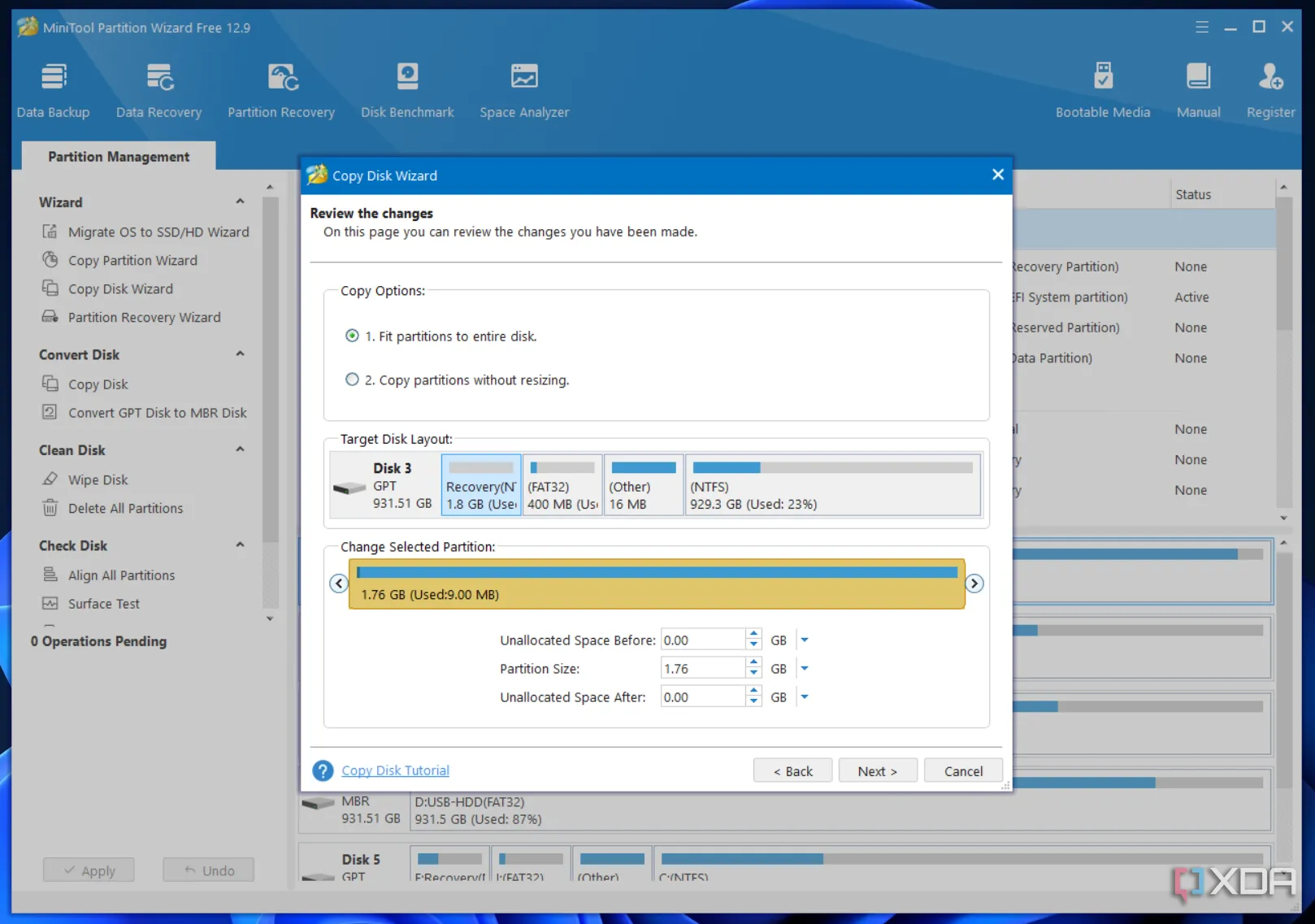Tùy chọn &quot;Fit Partitions to Entire Disk&quot; trong phần mềm MiniTool Partition Wizard, cho phép người dùng điều chỉnh kích thước phân vùng để tận dụng toàn bộ dung lượng ổ đĩa mới.