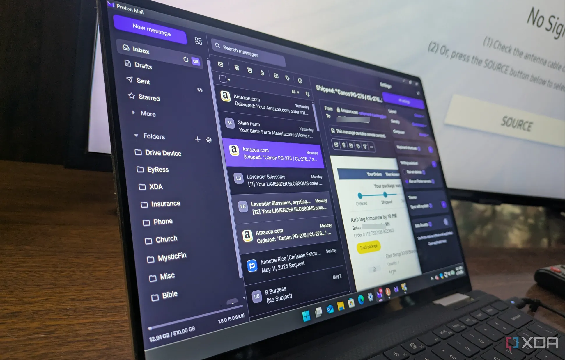 Ứng dụng Proton Mail trên Windows 11 hiển thị các thư mục và nhãn email
